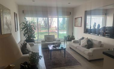 Propiedad en venta en Brujas con dos casas