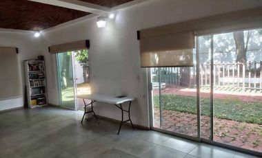 Propiedad en venta en Brujas con dos casas