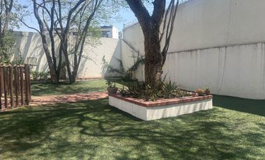 Propiedad en venta en Brujas con dos casas
