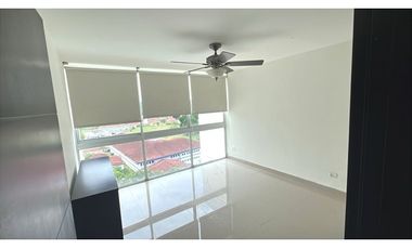 ALQUILER DE APARTAMENTO EN PH PINE HIIS  CLAYTON