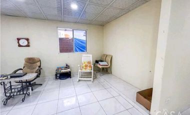 VENDO CASA EN ARRAIJAN VILLAS LAS  PRADERAS