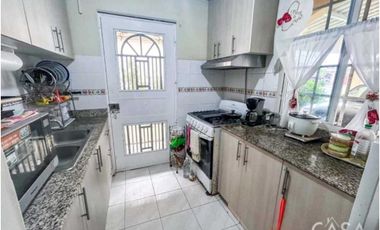 VENDO CASA EN ARRAIJAN VILLAS LAS  PRADERAS