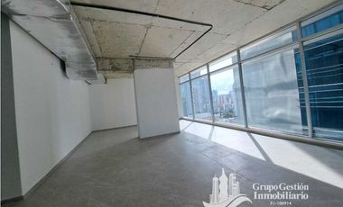 ALQUILER OFICINA 134M2 EN SORTIS OBARRIO KAF