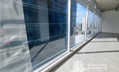 ALQUILER OFICINA 134M2 EN SORTIS OBARRIO KAF