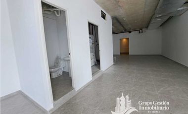 ALQUILER OFICINA 134M2 EN SORTIS OBARRIO KAF