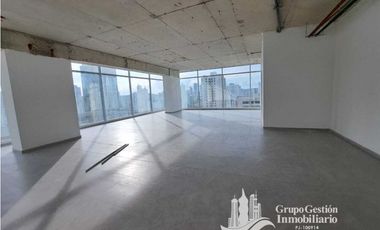 ALQUILER OFICINA 141M2 EN SORTIS OBARRIO KAF