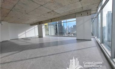 ALQUILER OFICINA 141M2 EN SORTIS OBARRIO KAF