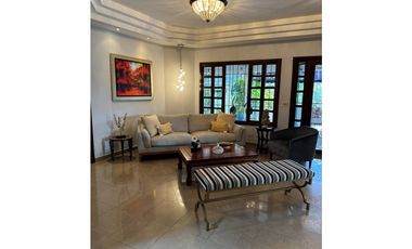 LUJOSA CASA EN DOS MARES / 1200M  / PISCINA / JACUZZI / 5 HABITACIONES