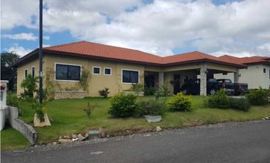 VENDO CASA DE 3HAB Y 1127M2 EN LOS MOLINOS