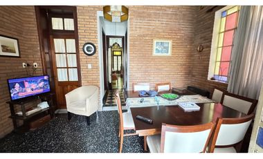 VENTA CASA 3 DORMITORIOS PATIO CON PISCINA Y QUINCHO