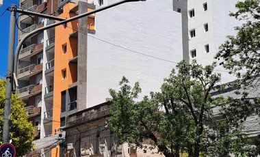 VENTA COCHERA CUBIERTA <>EDIFICIO URQUIZA NATURAL