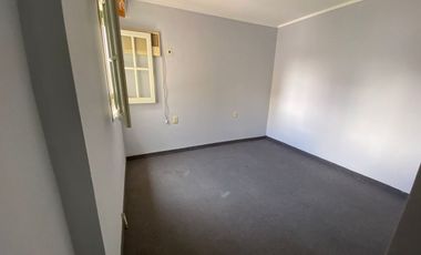 VENTA DEPARTAMENTO 2 DORMITORIOS Y COCHERA CENTRO