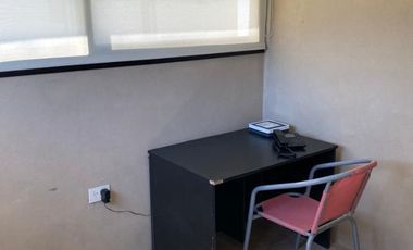 Casa en alquiler de 6 ambientes c/ garage, pileta y vista golf en Canning