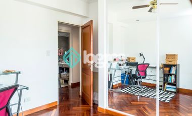 Departamento en venta de 3 dormitorios con cochera en Macrocentro