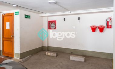 Departamento en venta de 3 dormitorios con cochera en Macrocentro
