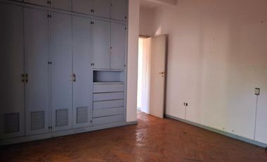 CASA 5 AMBIENTES VENTA LOMAS DE ZAMORA LOTE 17x47