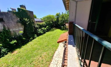 CASA 5 AMBIENTES VENTA LOMAS DE ZAMORA LOTE 17x47