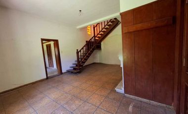 CASA 5 AMBIENTES VENTA LOMAS DE ZAMORA LOTE 17x47