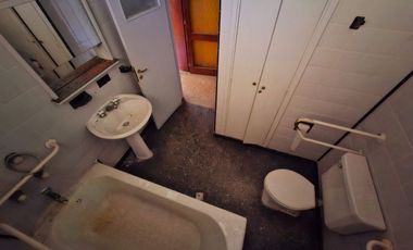 CASA 5 AMBIENTES VENTA LOMAS DE ZAMORA LOTE 17x47
