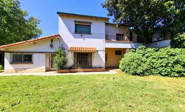 CASA 5 AMBIENTES VENTA LOMAS DE ZAMORA LOTE 17x47