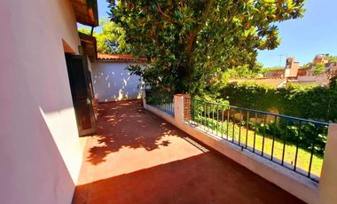 CASA 5 AMBIENTES VENTA LOMAS DE ZAMORA LOTE 17x47