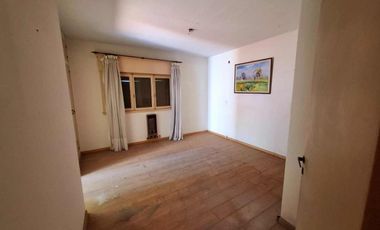 CASA 5 AMBIENTES VENTA LOMAS DE ZAMORA LOTE 17x47