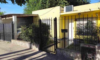 CASA EN VENTA LONGCHAMPS 3 AMBIENTES APTO CREDITO