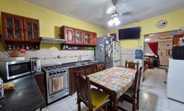 CASA EN VENTA LONGCHAMPS 3 AMBIENTES APTO CREDITO