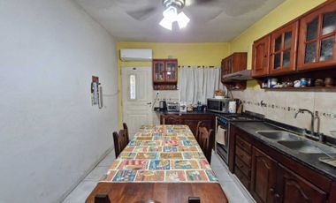 CASA EN VENTA LONGCHAMPS 3 AMBIENTES APTO CREDITO