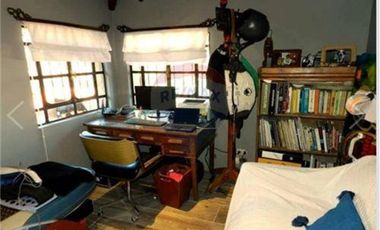 CASA 5 AMBIENTES ING. MASCHWITZ BARRIO GREEN HILLS