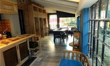CASA 5 AMBIENTES ING. MASCHWITZ BARRIO GREEN HILLS