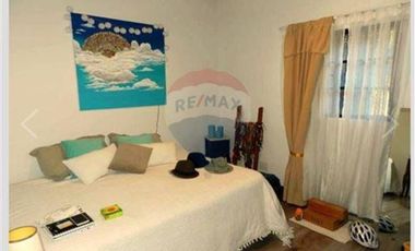 CASA 5 AMBIENTES ING. MASCHWITZ BARRIO GREEN HILLS