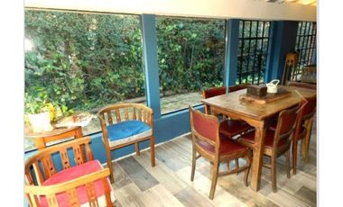 CASA 5 AMBIENTES ING. MASCHWITZ BARRIO GREEN HILLS