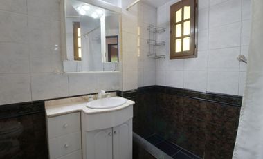Venta Casa 4 ambientes en Mataderos