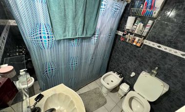 Venta casa 3 ambientes con patio lavadero Quilmes