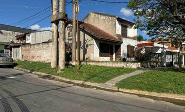Venta casa 3 ambientes con patio lavadero Quilmes