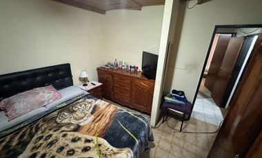Venta casa 3 ambientes con patio lavadero Quilmes