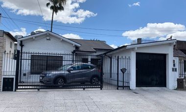 VENTA CASA 4 AMBIENTES MORON PILETA QUINCHO COCHER