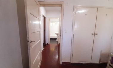 Venta casa 4 ambientes y amplio parque Copacabana