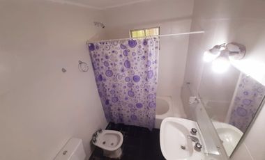Venta casa 4 ambientes y amplio parque Copacabana