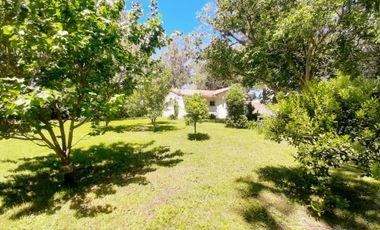 Venta casa 4 ambientes y amplio parque Copacabana