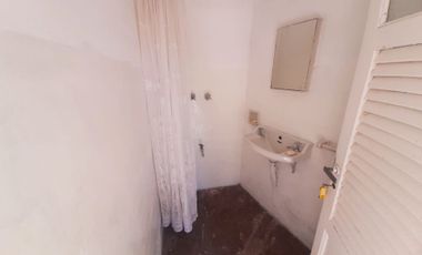 Venta casa 4 ambientes y amplio parque Copacabana