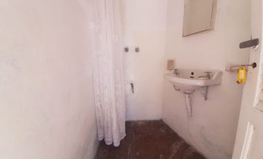 Venta casa 4 ambientes y amplio parque Copacabana