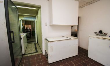VENTA - GRAN LOCAL COMERCIAL CENTRICO