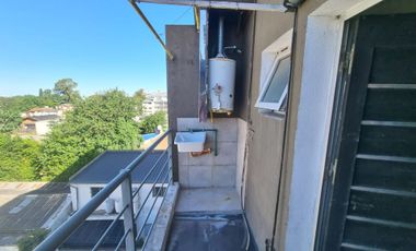 Departamento 2 ambientes en venta en Quilmes