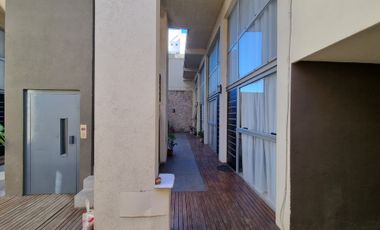 Departamento 2 ambientes en venta en Quilmes