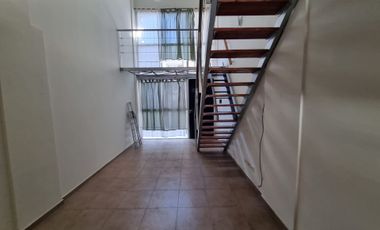 Departamento 2 ambientes en venta en Quilmes