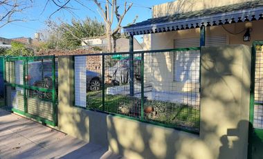 VENTA CASA GARIN 4 AMBIENTES COC-PERMUTA