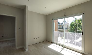 VENTA CASA 3 AMBIENTES QUILMES A ESTRENAR FINANCIA