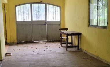 Casa con amplio terreno en Monte Vera (L6)